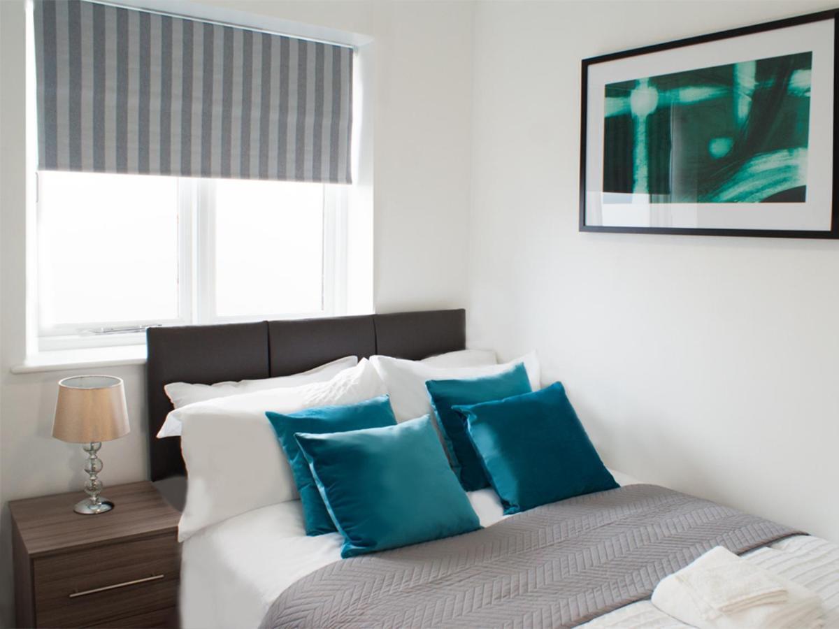 ケタリング East Midland House Free Private Parking Fast Wifi Smart Tv With Gardenヴィラ エクステリア 写真