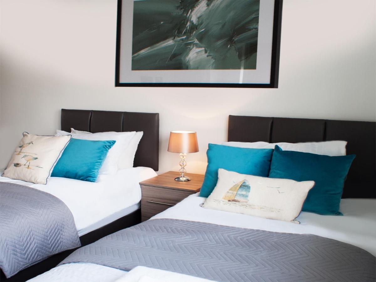 ケタリング East Midland House Free Private Parking Fast Wifi Smart Tv With Gardenヴィラ エクステリア 写真